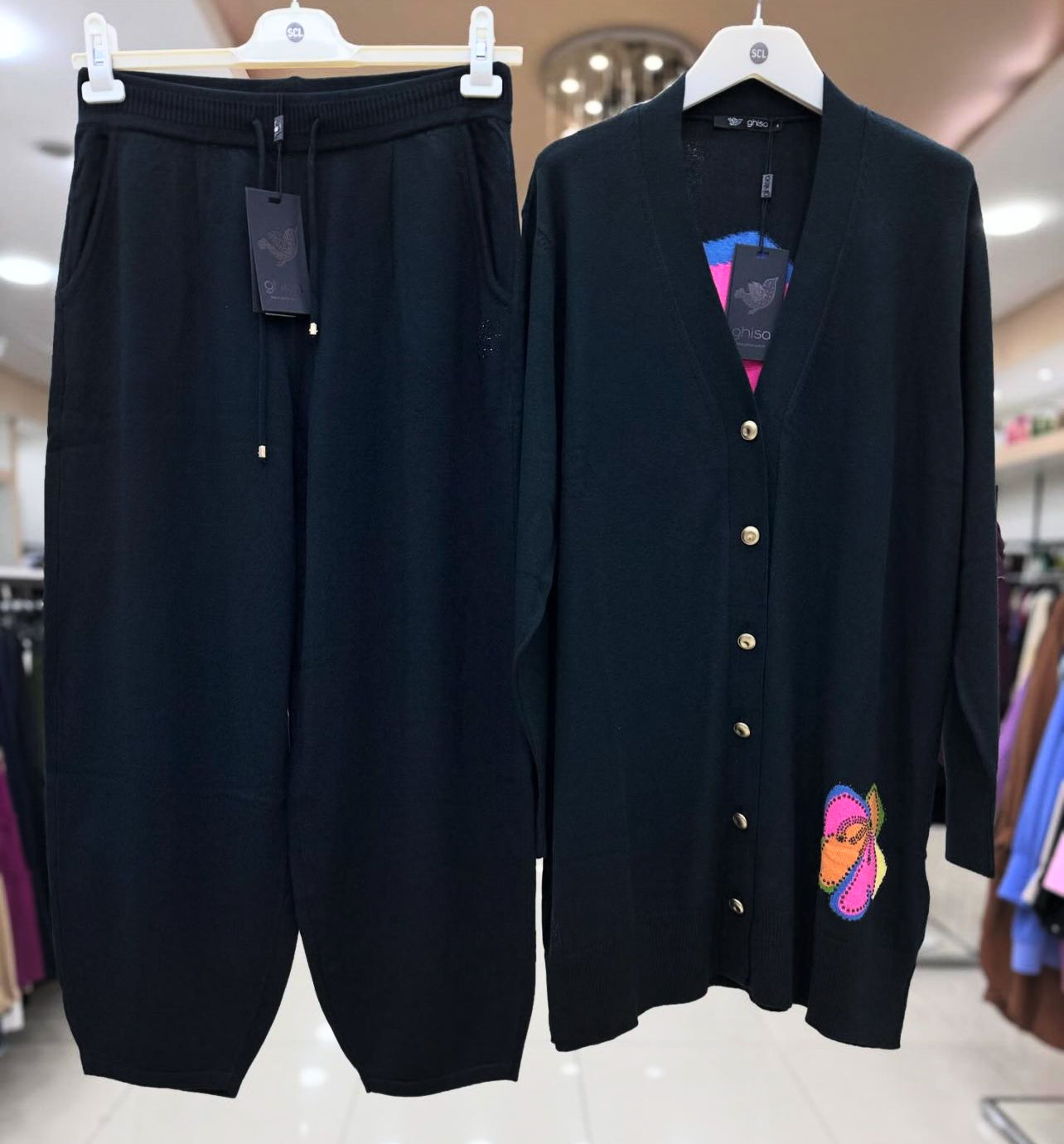 CH-485 MasterMindswear Back Flower Printed Fleece Co-ord Set For Winter