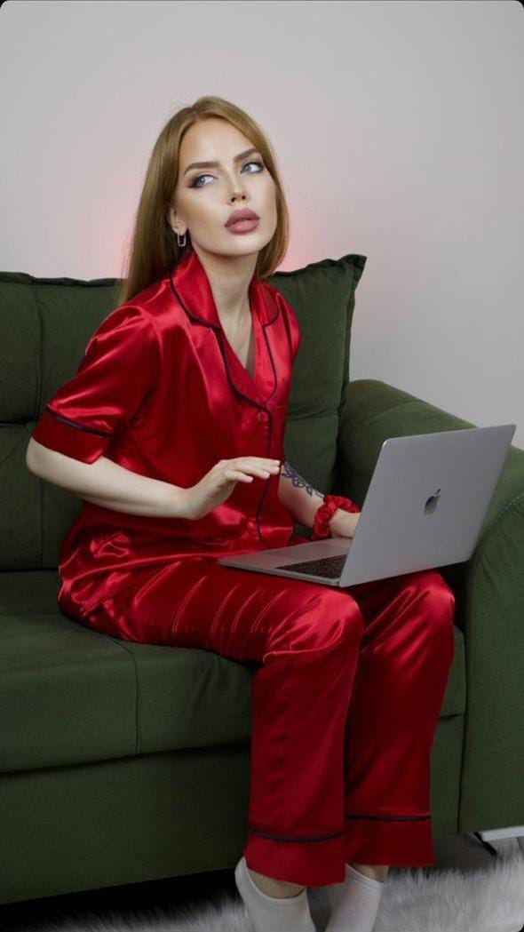 MasterMindswear Pjs Silk Half Sleeves Nightwear