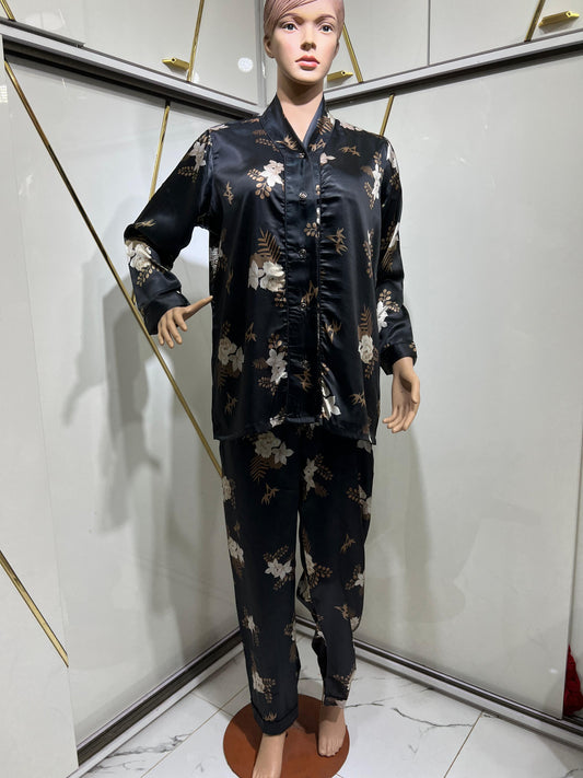 MasterMindswear Fabric slik Night dress Itme num ly 101