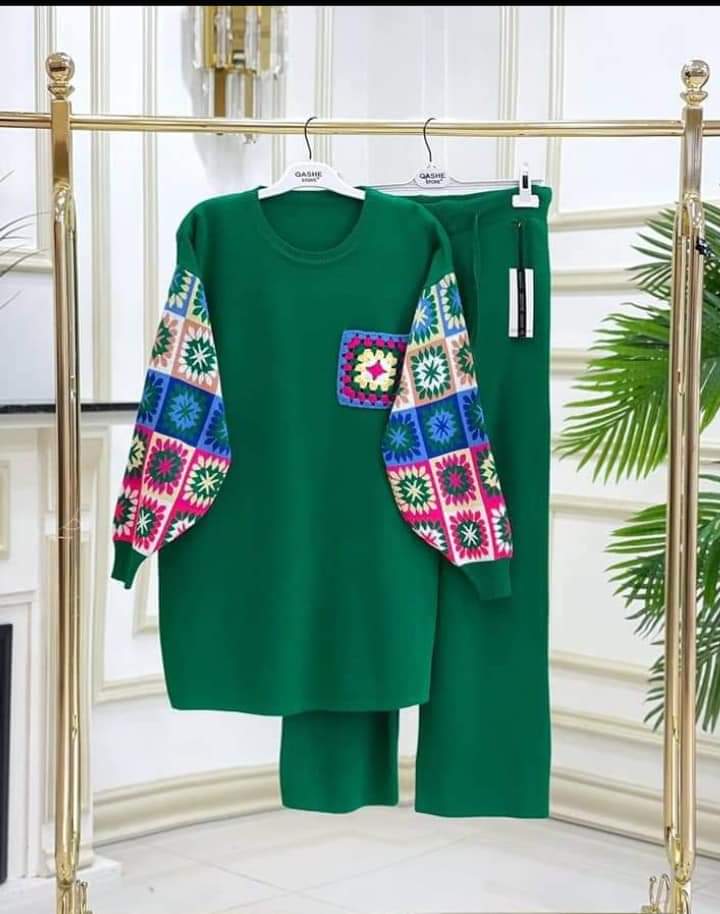 CH-321 Pcs Printed Fleece Co ord Set