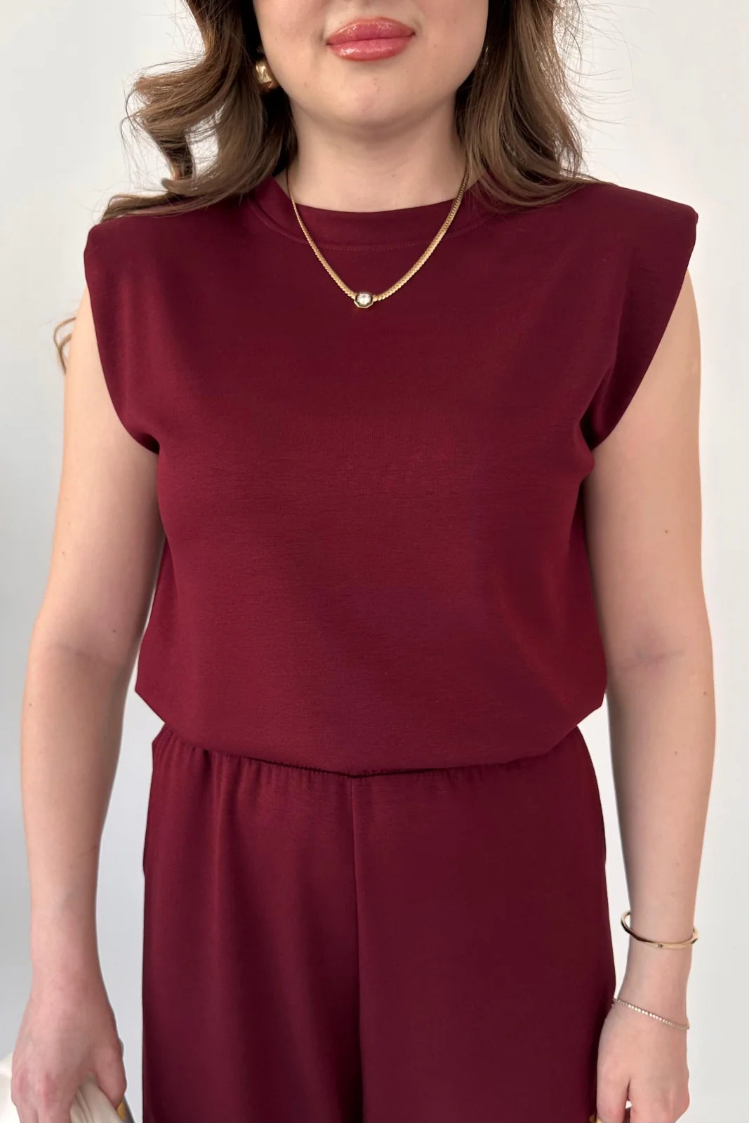 CH 561 Straight Trouser With Sleeveless Top - MasterMindswear