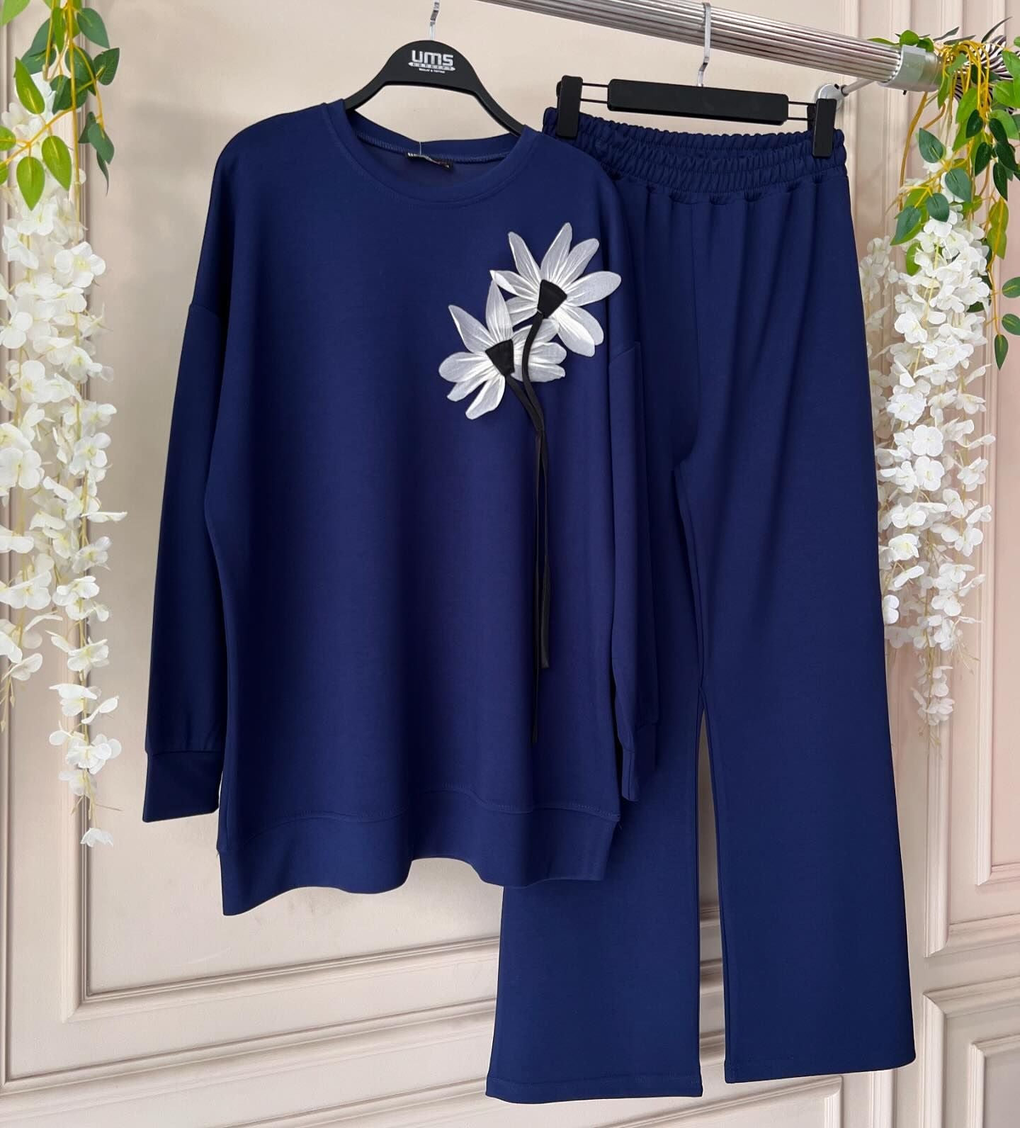 CH-481 MasterMindswear LUXURY FLOWER PRINTED TRACKSUIT